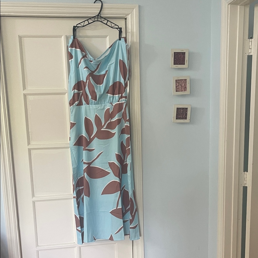 Elegant Blue and Brown Leaf Print Dress